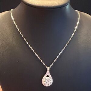 Elegant Silver Pendant Necklace